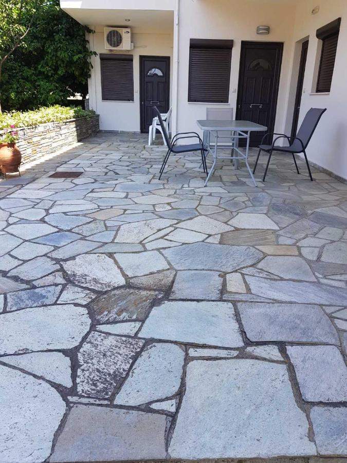 ניאה סקיוני Lemon Flowers Apartments מראה חיצוני תמונה